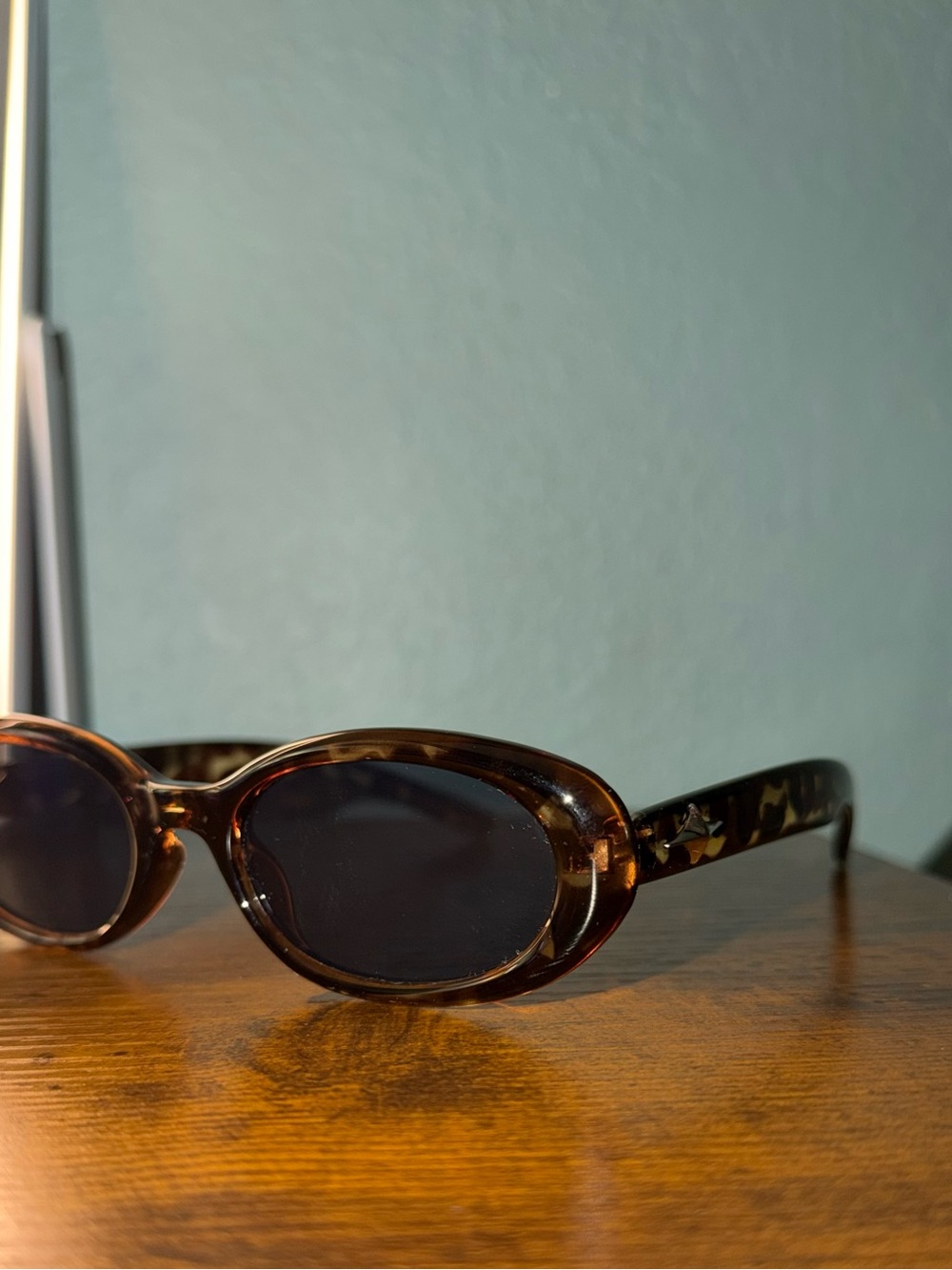 Women’s Tortoiseshell Oval Sunglasses - Brown